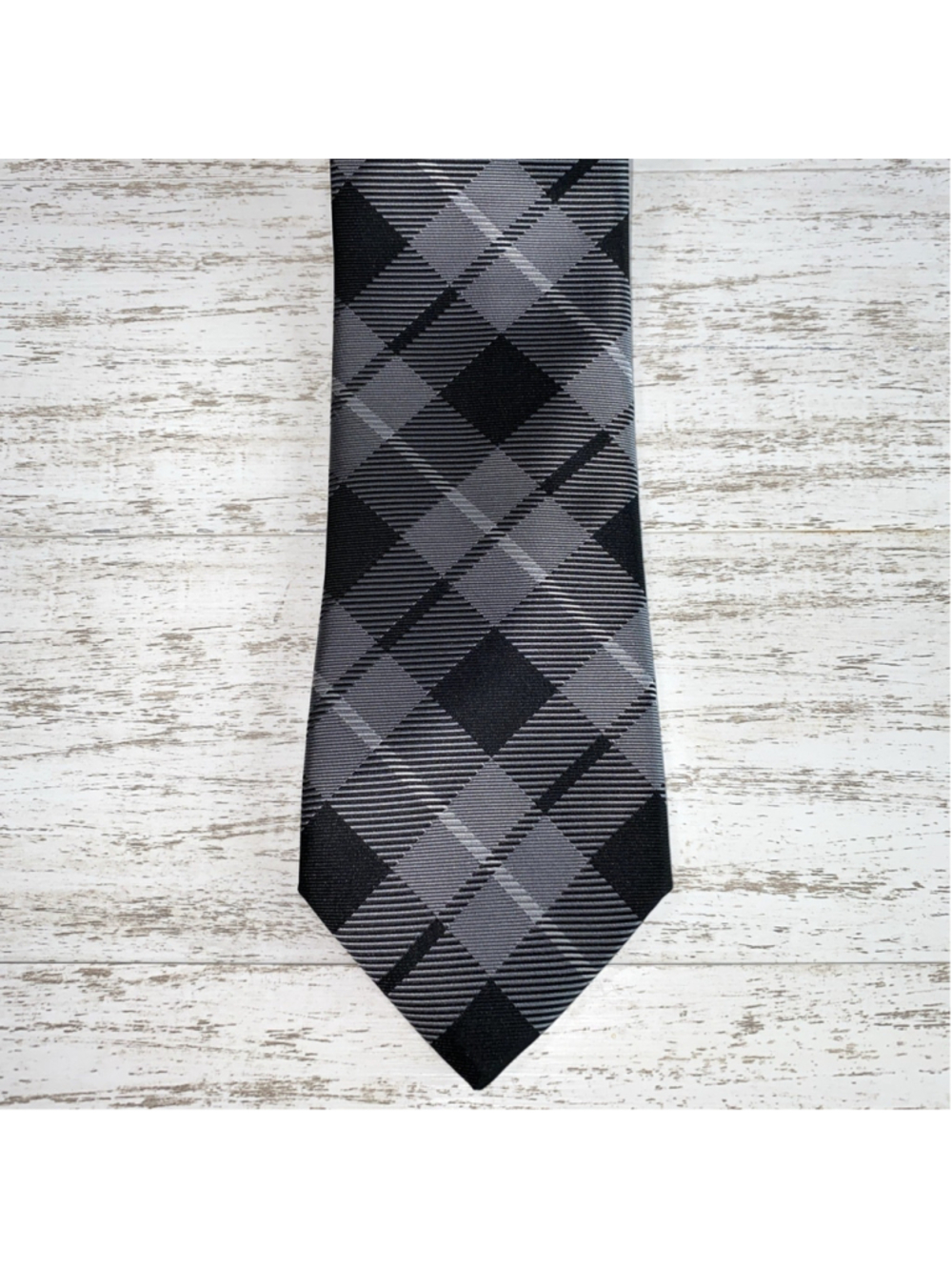 Jones New York Black Gray Plaid Mens Neck Tie Classic Width